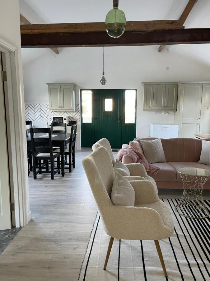 Cosy Apartment With Fire Stove Athlone Ngoại thất bức ảnh
