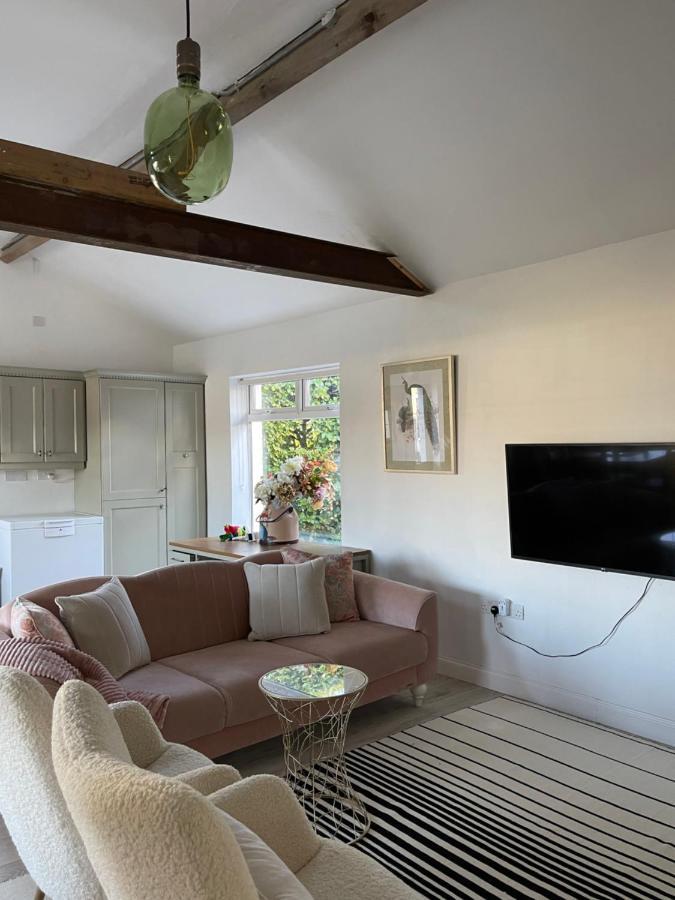 Cosy Apartment With Fire Stove Athlone Ngoại thất bức ảnh